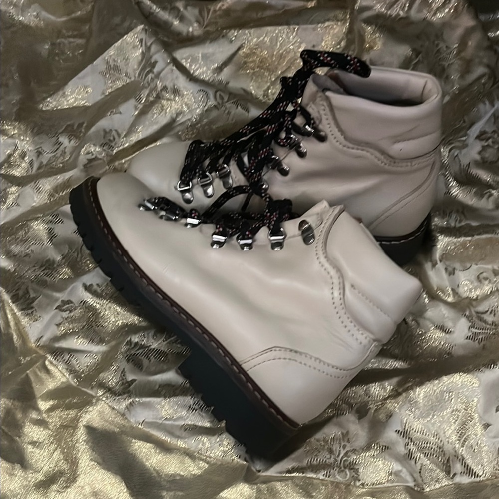 ZARA Girls’ Lace-Up Leather Combat Hiking Boots Cream Color Booties EU 35/US 3.5